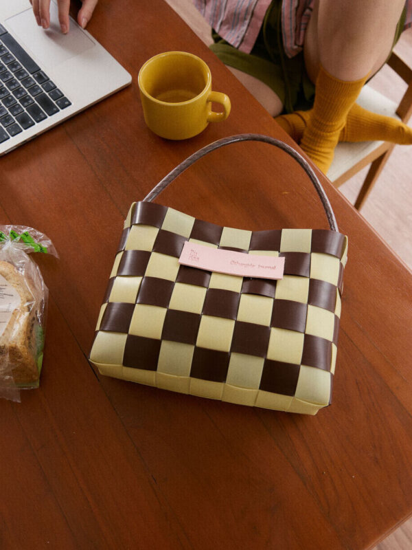 Milo bag in Cocoa Butter